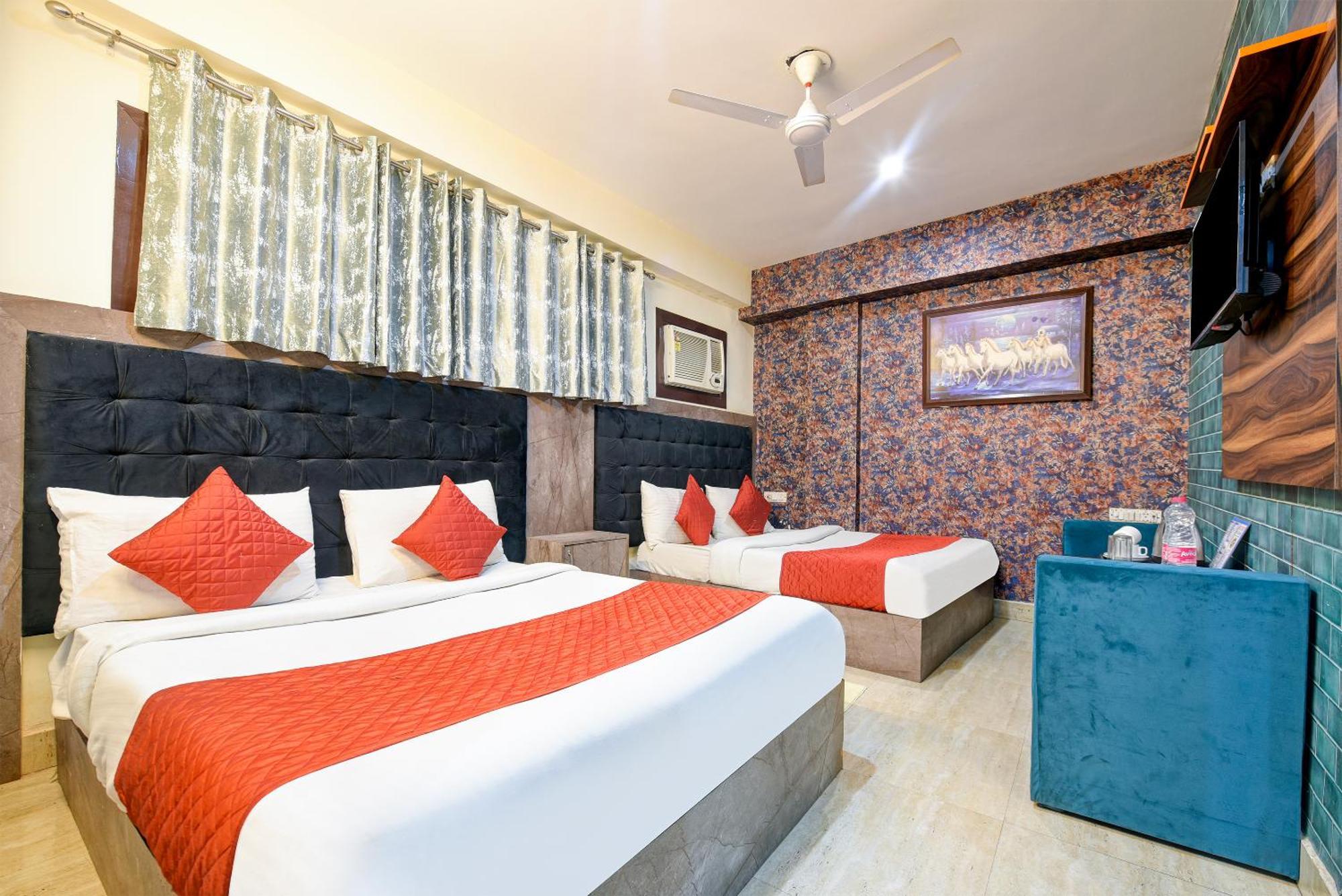 Hotel Ark Wood At Airport New Delhi Buitenkant foto